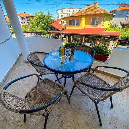 아파트 Yana 오브조르