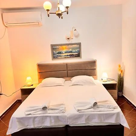 Yana Apartamento Obzor